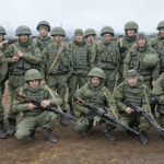 На фото военнослужащие 1 МСБ 242 полк 20 дивизия ЮВО в/ч 46317 отбывающие на фронт Донбасса.